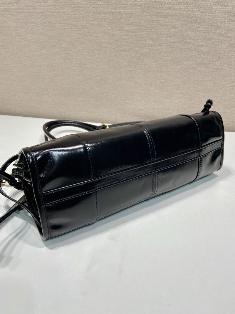 Pra*a top handle bags
